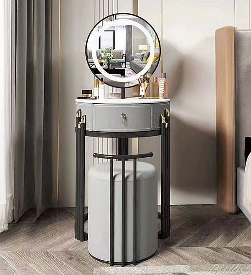 ���� ����� ����